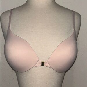 Victoria’s Secret incredible light pink bra